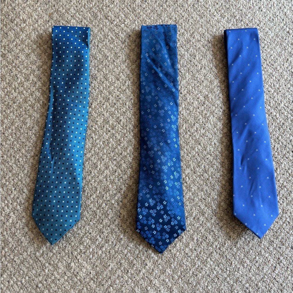 Elegant Blue Tie Set